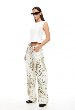 White / Leopard Lioness Horseshoe Jeans | Canada-YOBMF7531